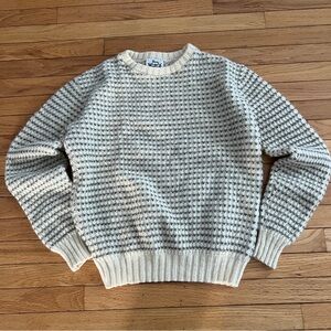 Vintage Woolrich Men's Beige and Gray Crewneck Sweater Herringbone